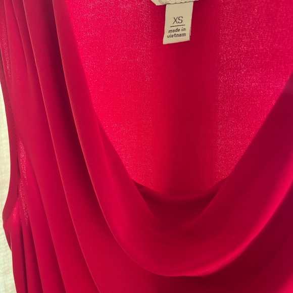 Size xs deep red cowl neck sleeveless blouse. - Picture 2 of 3